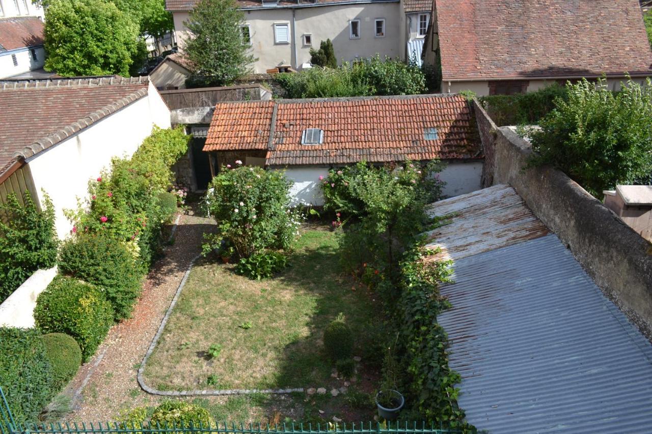 L'Essentiel De Chartres Apartment Exterior photo